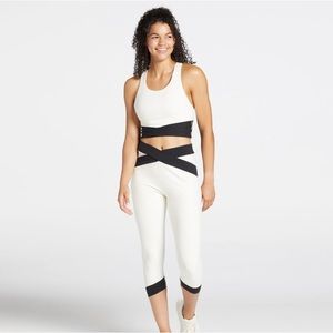 CALIA Cross Front Bra Size Large